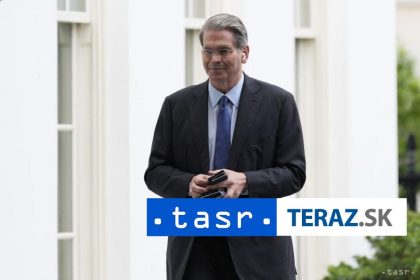 Americky minister financii S Bessent vyzval na preverenie Fedu