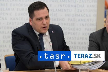 Zdechovsky predstavil kriticku spravu z misie na Slovensku