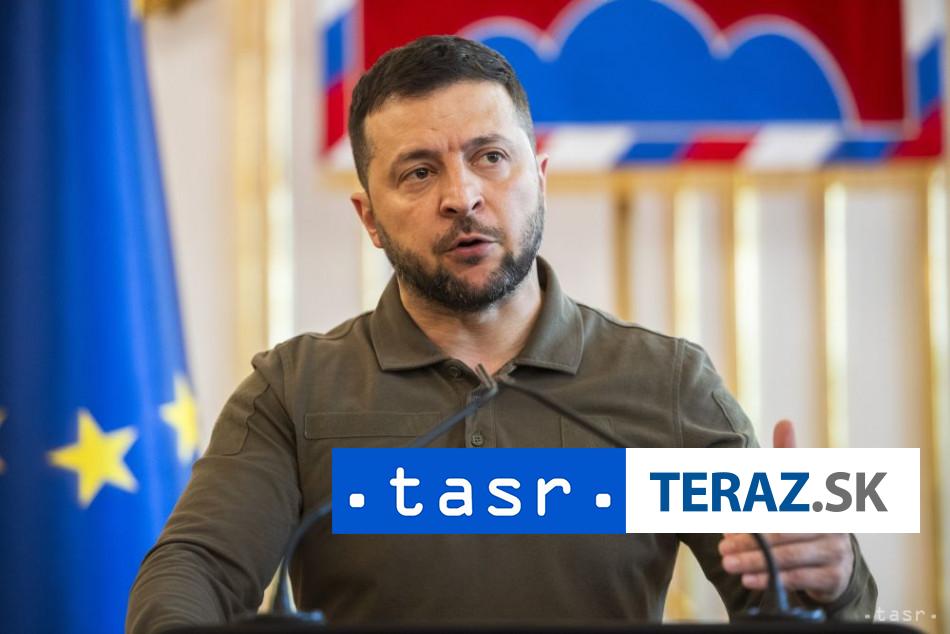 Pred prijatim Zelensky rokoval s Trumpovym emisarnom Kelloggom