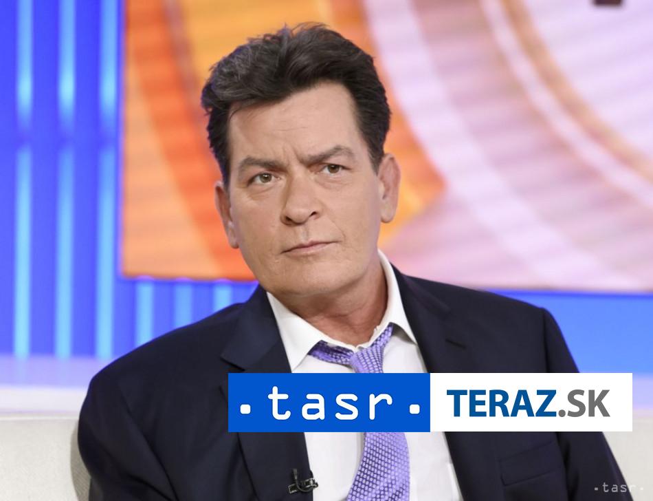 Charlie Sheen suknickar z Dvoch a pol chlapa ma 60 rokov