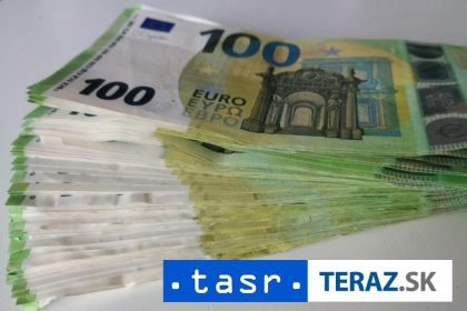 Francuzsku hrozi znizenie uveroveho hodnotenia