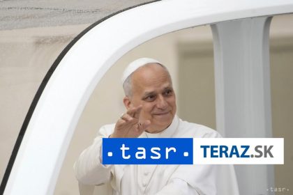 Papez sa podakoval obyvatelom Lampedusy za prijimanie migrantov