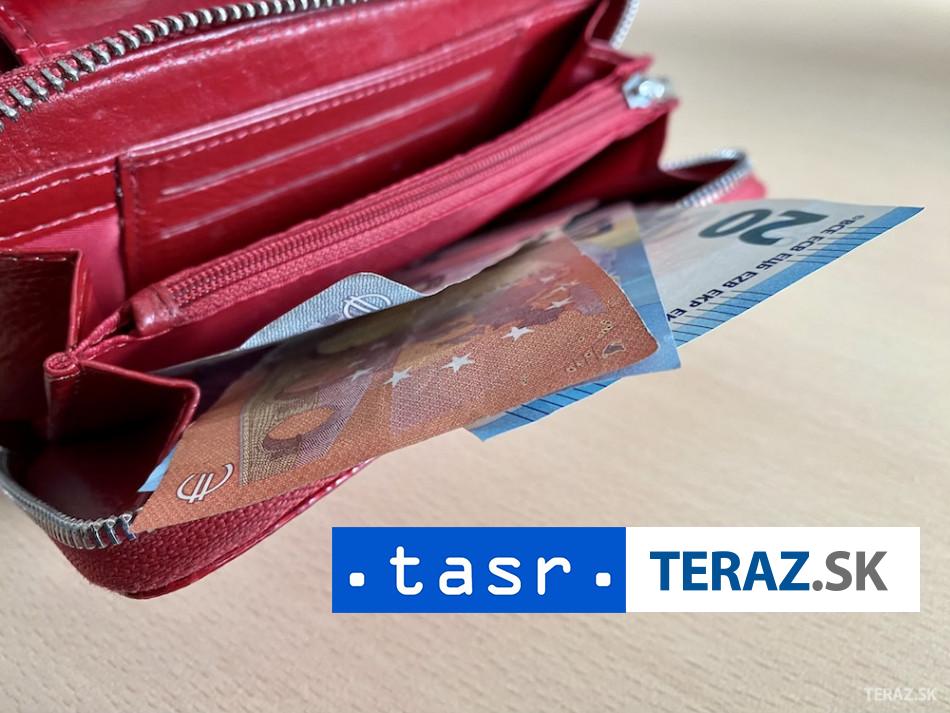 Priemerna mzda v juli 2025 rastla vo vsetkych odvetviach