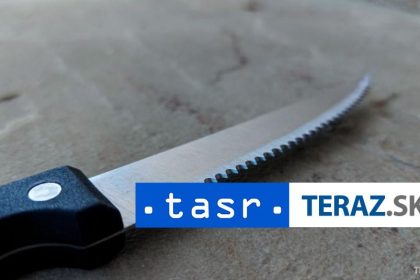 UTOK NOZOM V SKOLE Ziak v Essene bodol ucitelku