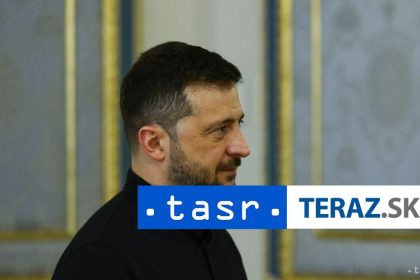 Zelenskyj oznamil zvysenie platov ucitelov a stipendii