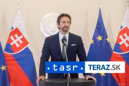 Kalinak v Polsku rokoval s Kosiniakom Kamyszom o obrane