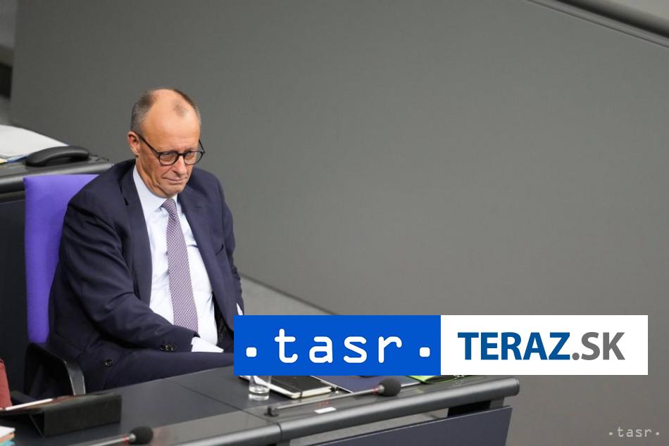 Merz celi rastucej vlne kritiky za vyroky o migracii