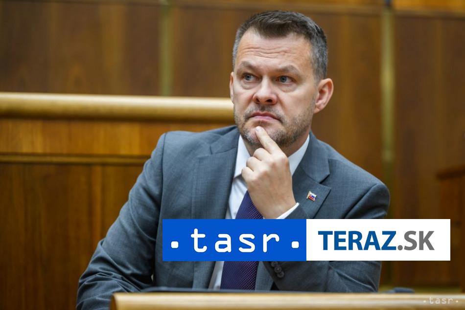 Mimoriadna schodza k navrhu na odvolanie Migala sa nezacala