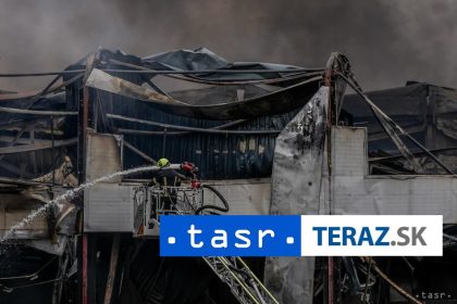 Nalety ruskych dronov na Kyjev zranili 26 ludi sest deti