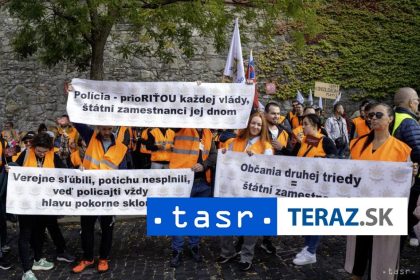 Odbory protestovali proti konsolidacii a nedostatku dialogu