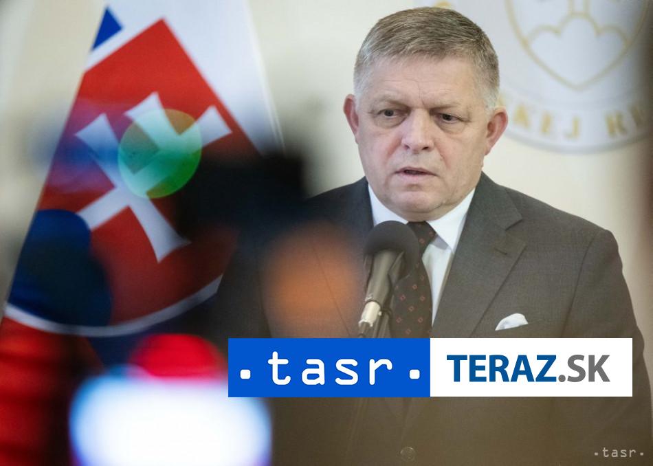 Fico predklada navrh na odvolanie vicepremiera P Kmeca