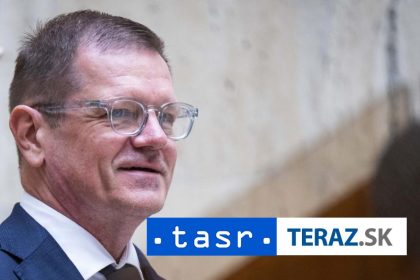 Prezident prijal demisiu P Kmeca