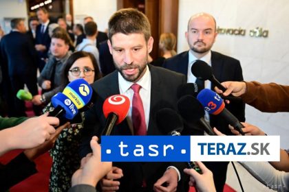 Prieskum PS by vyhralo volby v novembri Smer SD za nim