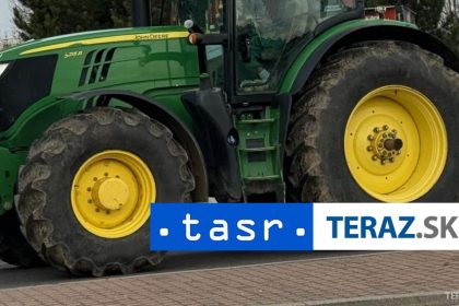 Francuzski farmari opat blokovali cesty protestuju proti opatreniam