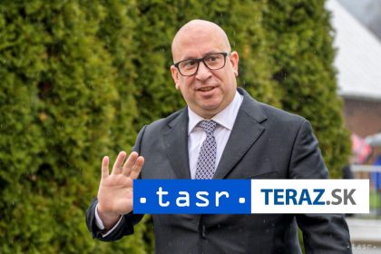 J Raz sa este nerozhodol ci bude kandidovat na primatora Bratislavy