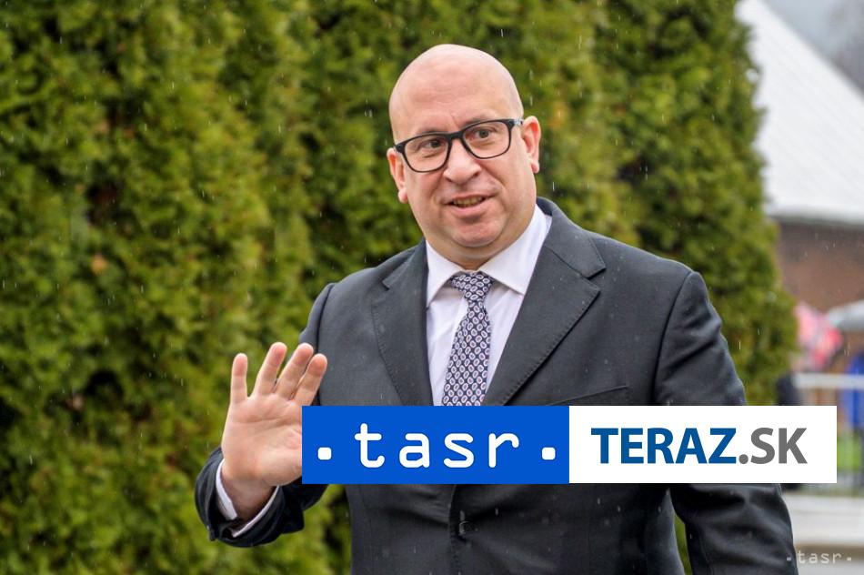 J Raz sa este nerozhodol ci bude kandidovat na primatora Bratislavy