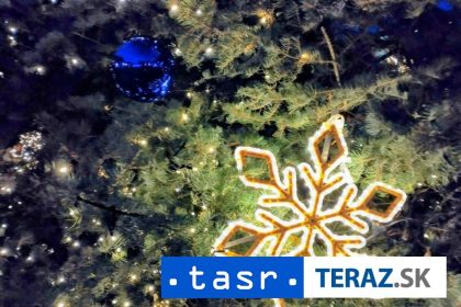 Na trhoch v B Bystrici osadzaju zabrany pre bezpecnost ludi