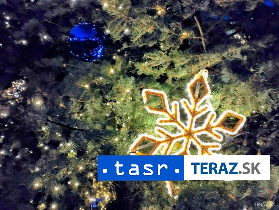 Na trhoch v B Bystrici osadzaju zabrany pre bezpecnost ludi