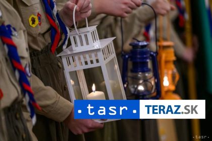 Slovenski skauti opat prinesu betlehemske svetlo
