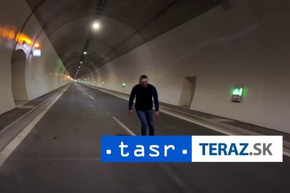VIDEO Premier Robert Fico prekorculoval tunel Visnove