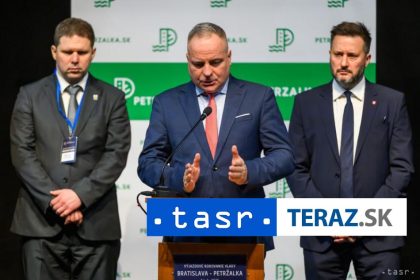 Na rokovani vlady otvorili predstavitelia samospravy viacere temy