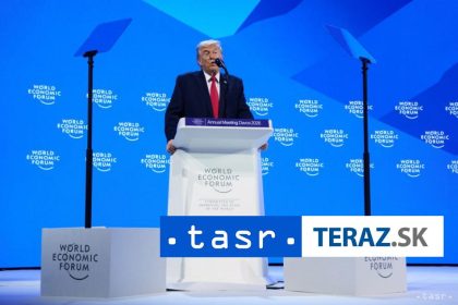 Trump si v prihovore v Davose viackrat pomylil Gronsko s Islandom