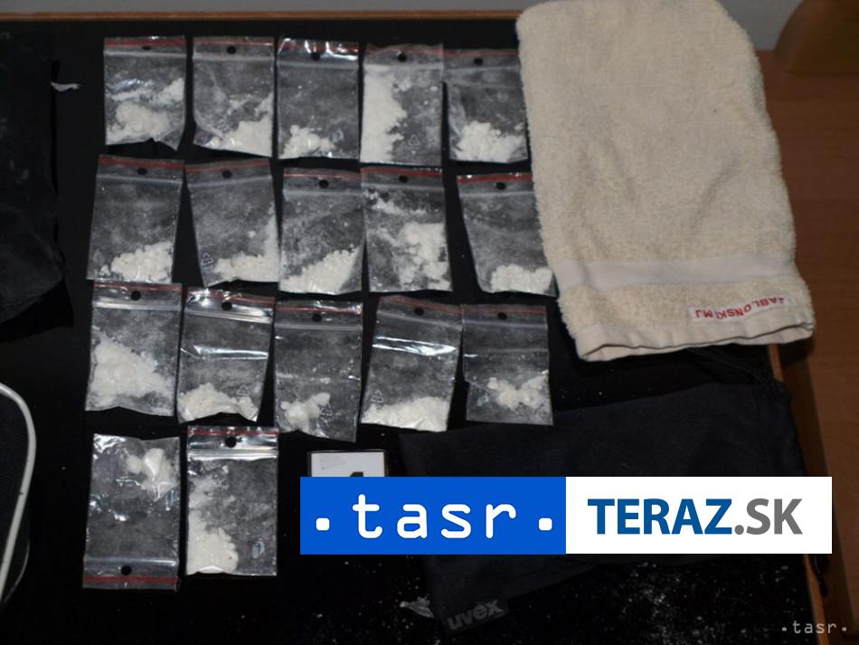 VELKY ULOVOK Zadrzali lod s piatimi tonami kokainu