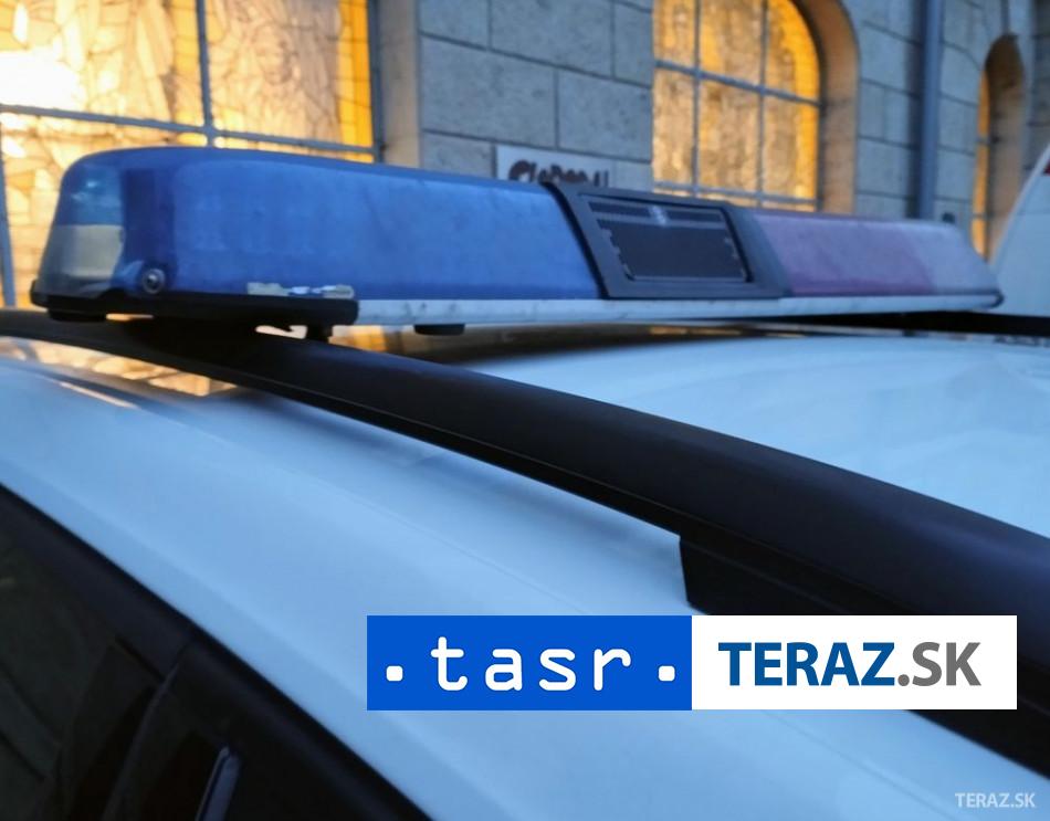 DOPRAVNA NEHODA Na ceste I19 doslo k celnemu zrazaniu dvoch aut