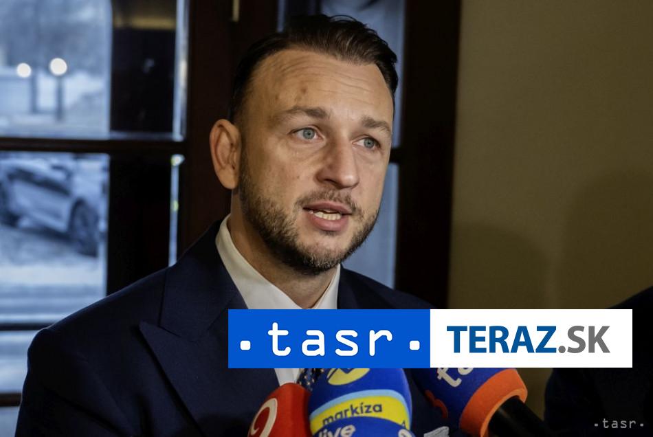 M Sutaj Estok M Lajcak by mal sam odstupit z pozicie poradcu premiera