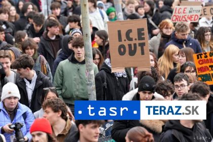 PROTESTY V MILANE Ludia sa stavaju proti pritomnosti americkych federalnych agentov