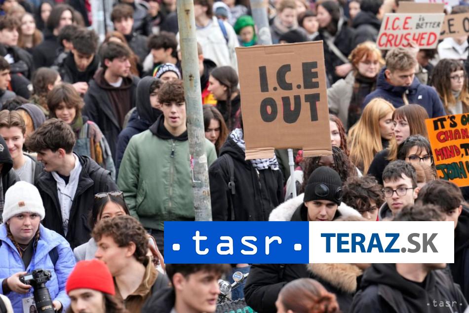 PROTESTY V MILANE Ludia sa stavaju proti pritomnosti americkych federalnych agentov