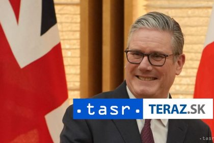 Sef kancelarie Starmera odstupuje pre kauzu s Mandelsonom