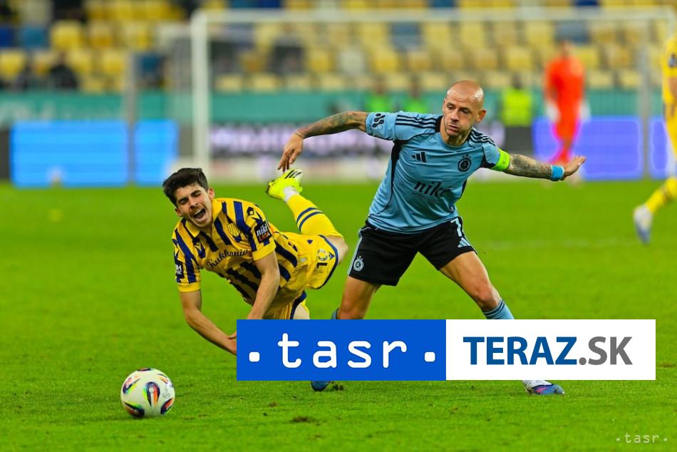 Slovan porazil v slagri Dunajsku Stredu 3 0