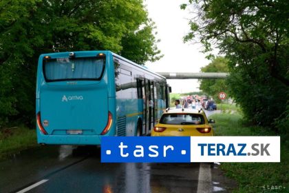 V pripade zrazky vlaku s autobusom pi Novych Zamkoch bolo vznesene obvinenie