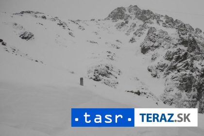 zachranari v pozore eviduju vicero velkych samovolnych lavin