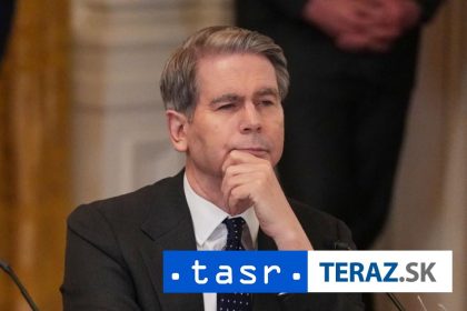 Bessent USA chcu eskortovat lode cez Hormuzsky prieliv