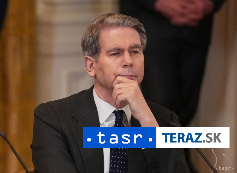 Bessent USA chcu eskortovat lode cez Hormuzsky prieliv