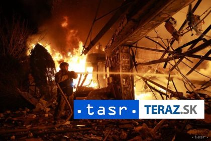 Nad Kyjevom boli pocut vybuchy pri zriedkavom dennom utoku Ruska