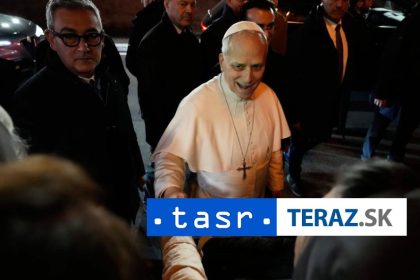 Papez Lev XIV opet vyzval na mier na Blizkom vychode