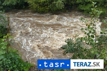 V ruskom Dagestane vyhlasili nudzovy stav pre povodne