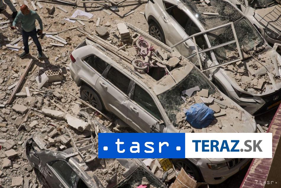 Izrael vykonal udery na vladne ciele v Teherane Iran vypalil rakety