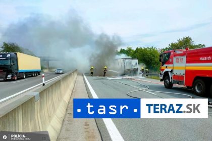 POZAR KAMIONA Dialnica D1 v smere z Kosic do Presova je uzavreta