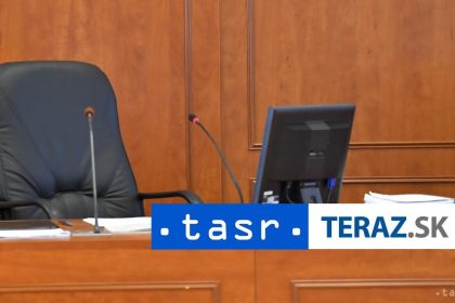 Turecky sud nariadil prepustenie osob z pripadu Imamoglu