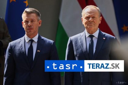 Tusk sa stretol s Magyrom vo Varsave v budove naproti ruskej ambasade