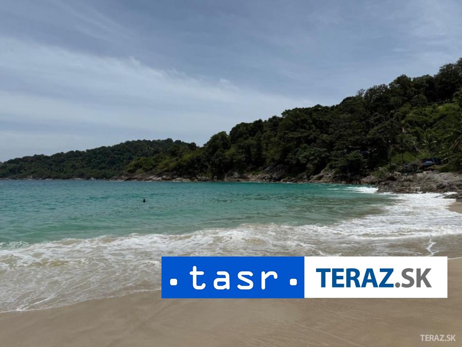 V obbenej turistickej destinacii varuju pred zvysenym poctom meduz