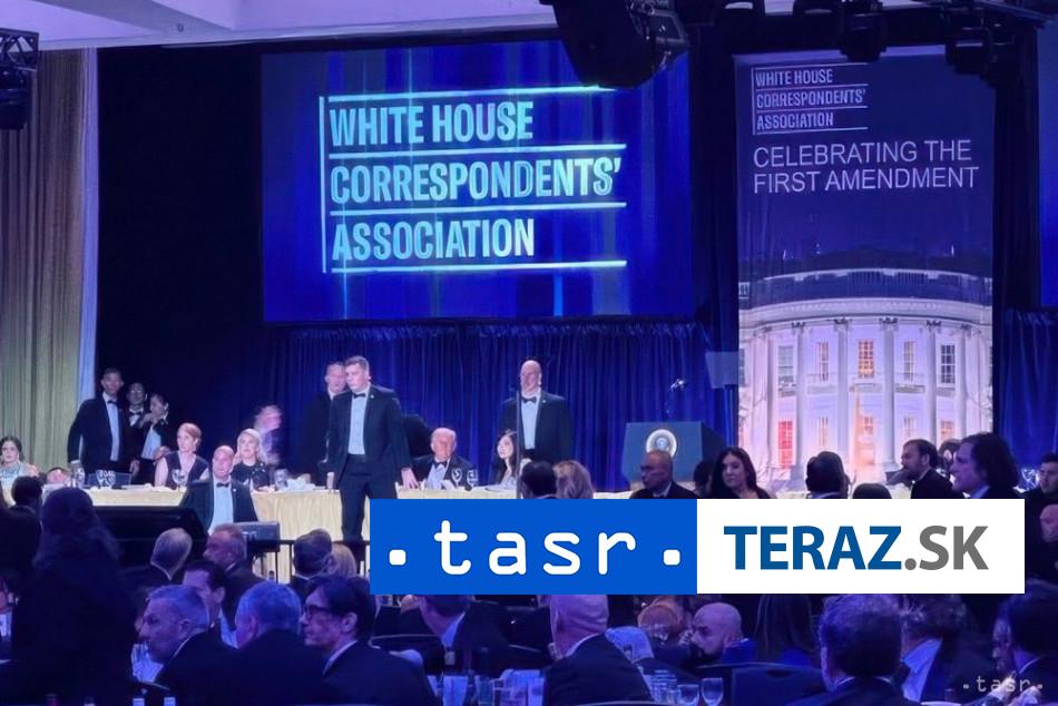 VIDEO Urady USA zverejnili zabery z utoku na veceru korespondentov