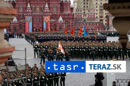 vojaci KLR pochodovali na oslavach Dna vitazstva v Moskve