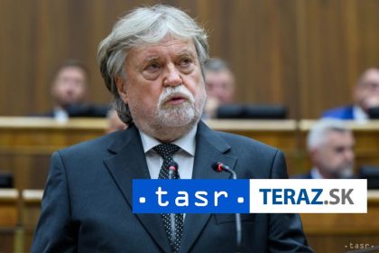Jarjabek ocakava ze novely ustavy o zmene volebneho obdobia neprejdu