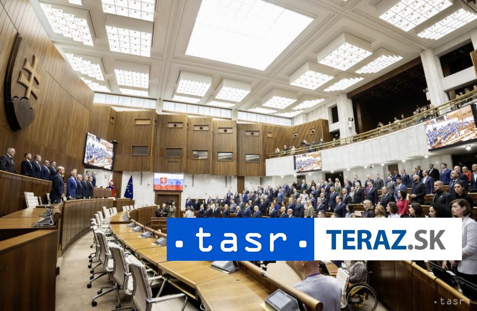 Poslanci ukoncili rokovanie diskusiou o novele tykajucej sa kajucnikov
