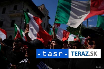 V Taliansku sa ludia demonstrovali proti migracii aj na podporu migrantov